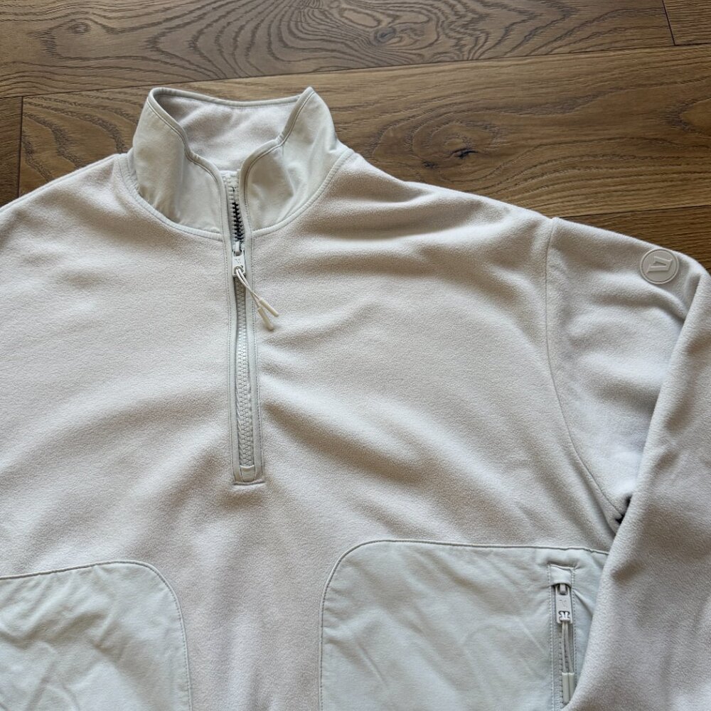 Vuori Women's Aspen Salt Color Half Zip Pullover Size: XS - Picture 7 of 14